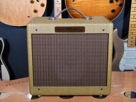 Victoria Amplifier Co 518 1x8 Combo Tweed For Discount