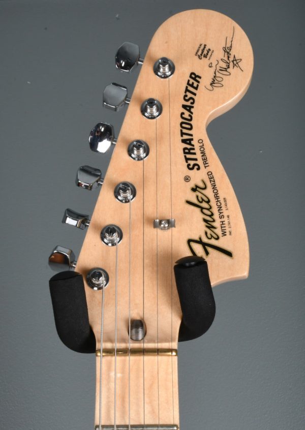 2008 Fender USA Yngwie Malmsteen Stratocaster signed by Yngwie ! Fashion