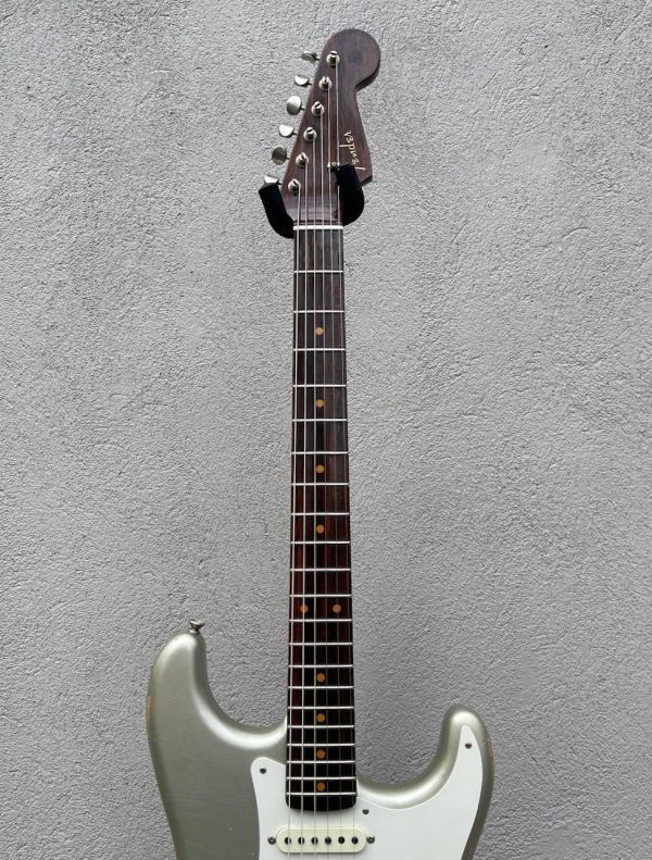 2017 Fender Stratocaster NAMM D Mag Inca Silver Relic Solid Rosewood Neck For Sale